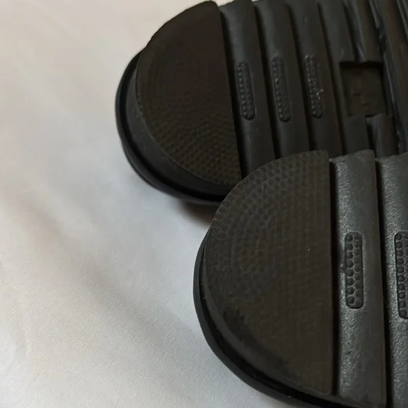 Dr. Martens Blaire Lilac Platform Sandal - Picture 14 of 16